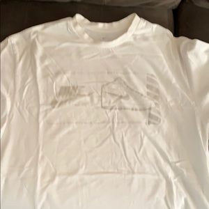 Nike Mens T shirt